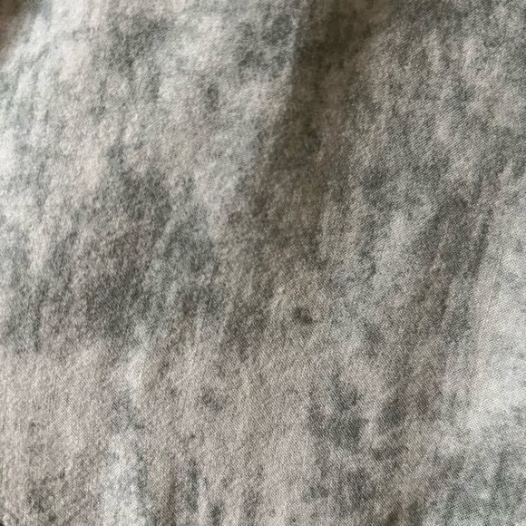 On or off shoulder flowy sage and white top with flattering back cut out - Picture 6 of 8